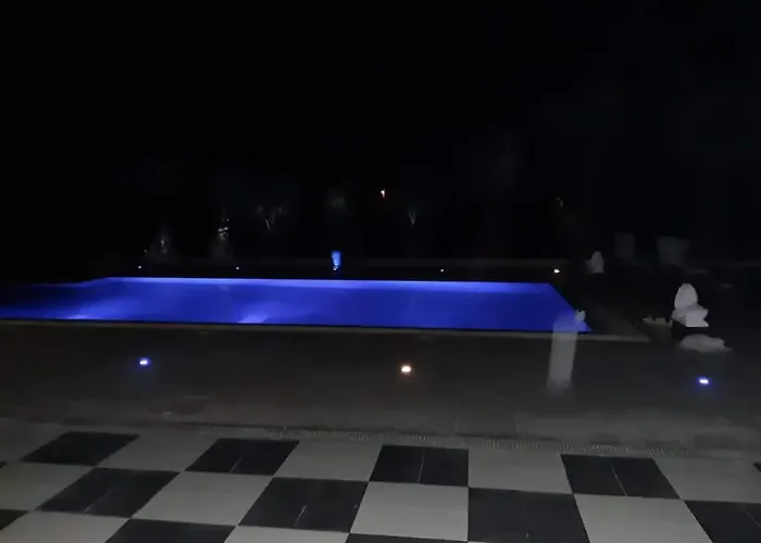 Апартаменты The Pervoli - Pool - Close To