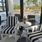 The Pervoli - Pool - Close To Apartmán