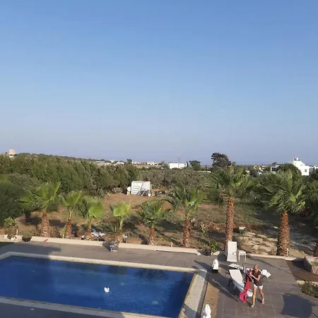 The Pervoli - Pool - Close To Διαμέρισμα Λάρνακα
