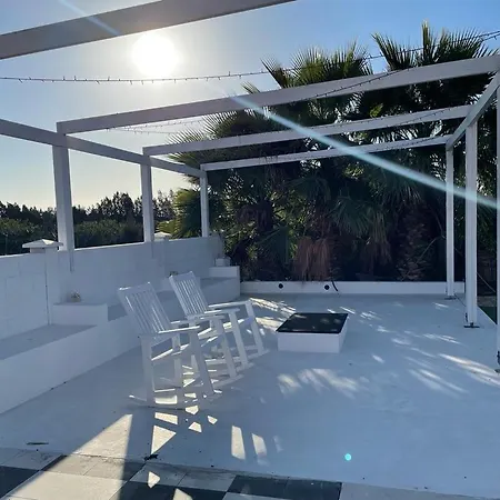 Apartman The Pervoli - Pool - Close To