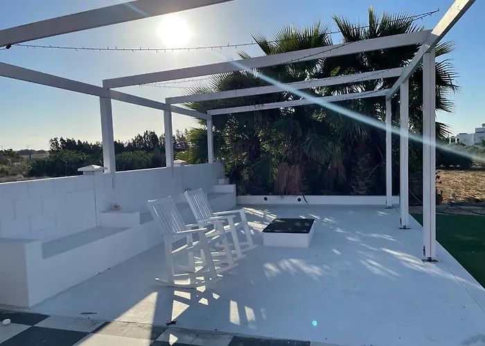 Апартаменти The Pervoli - Pool - Close To